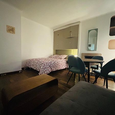 La Maison Du Bonheur A Charonne ปารีส ภายนอก รูปภาพ